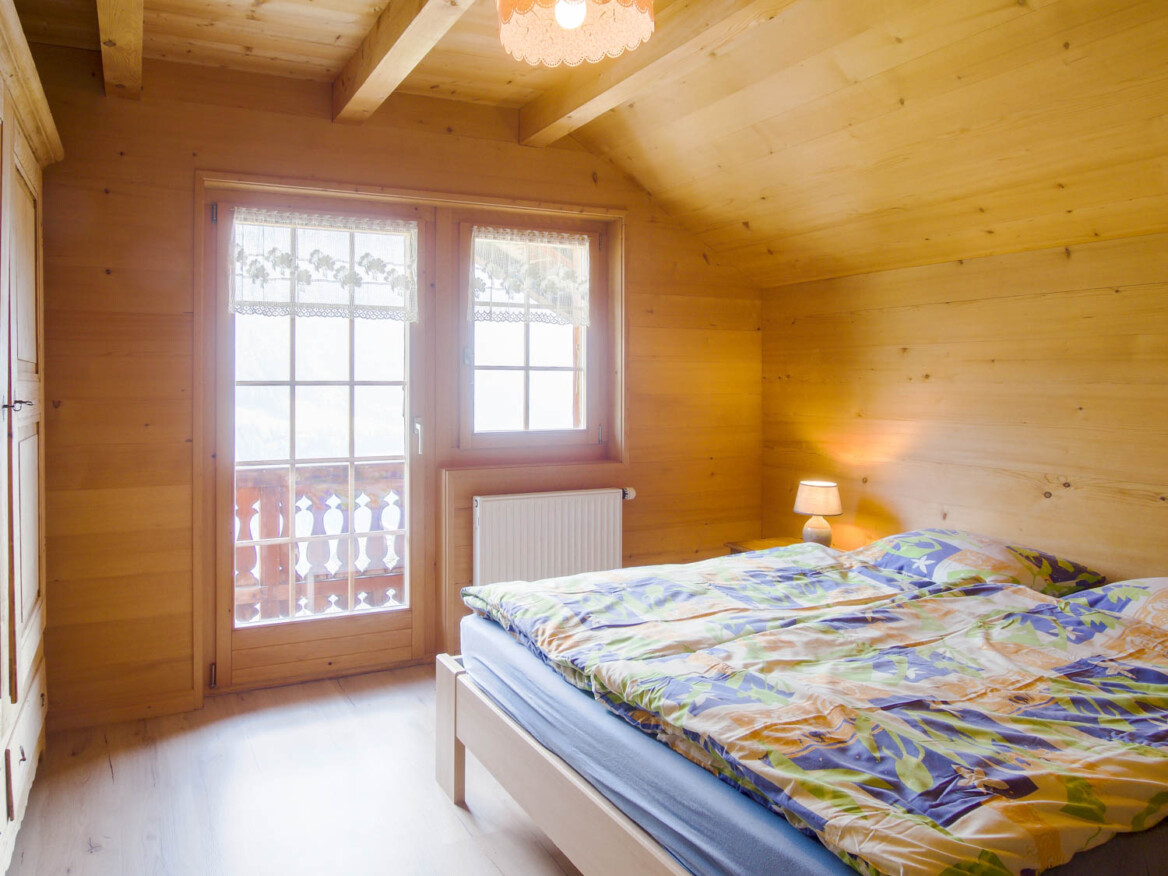 Chambre du haut du chalet de location l'Anta Rousa à Champéry